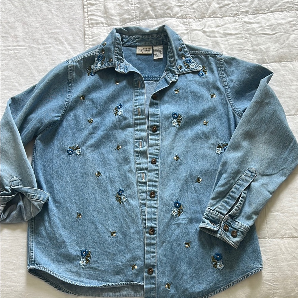 Vintage denim floral embroidered button down top
